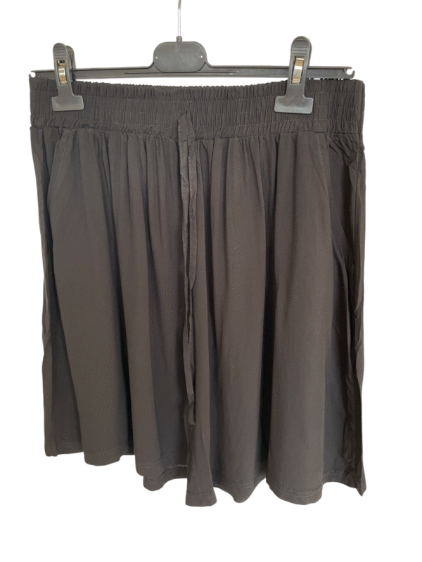 Short avec poche (3 coloris) – Image 3